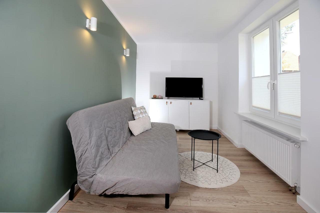 100-Sio Apartamenty Rejtana 科沙林 外观 照片